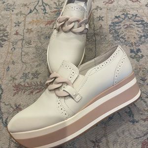 Dolce Vita Jehenee sneaker loafer